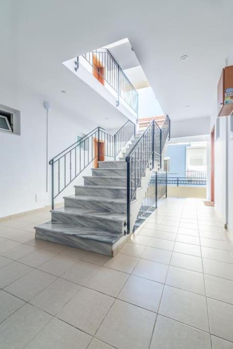Urban Apt Next University 11 Heraklion Exterior foto